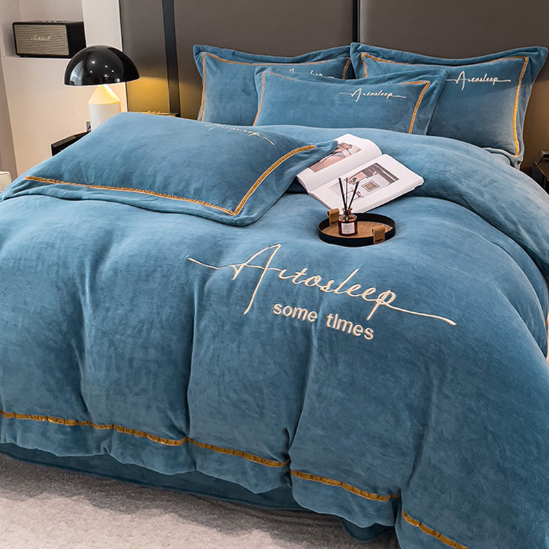 Winter Fleece Quilt Cover Four-Piece Set, Winter Milk Velvet Quilt Cover, Flannel Bed Sheet, Crystal Coral Velvet Bedding
