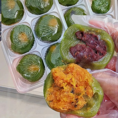 艾草青团咸蛋黄肉松豆沙芝麻糯叽叽零食清明果糯米团特产糕点零食