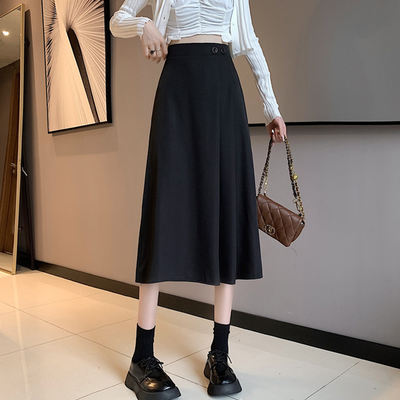 Black suit skirt for women in summer, mid-length large swing umbrella skirt, hip-hugging tightness, high-waisted A-line pleated long skirt