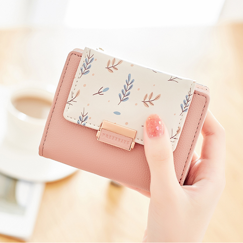 Priti 2020 new fashion women's small ck wallet female short folding Japanese ins tide student coin purse
