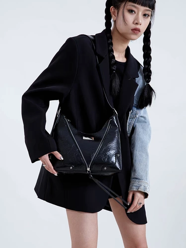 Небольшая дизайнерская ретро сумка через плечо, сумка на одно плечо, делается под заказ, из натуральной кожи