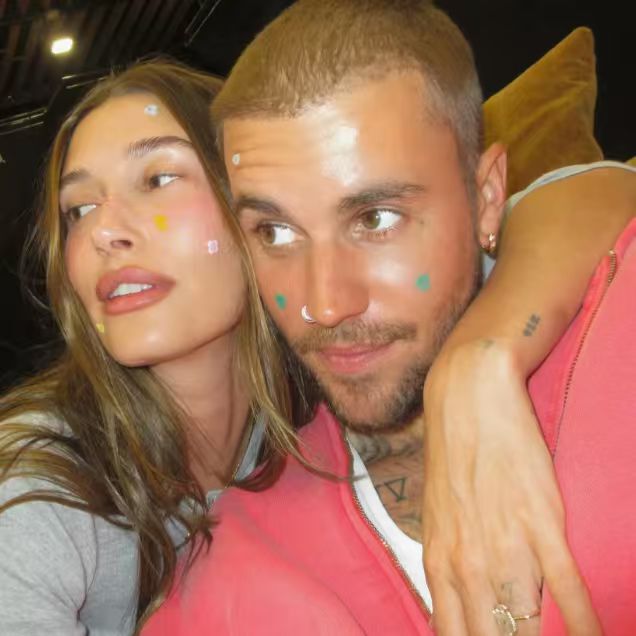 Rhode X Biebers Hailey Bieber Limited Edition New Product Limited Edition Acne Patch Caffeine Mask 50ml
