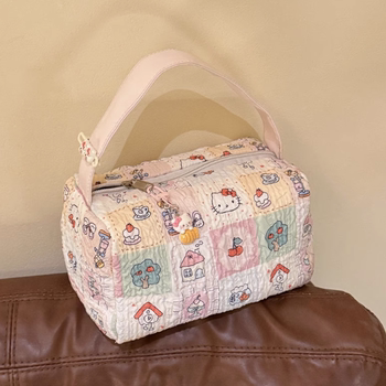 2025 new cartoon cat convenience makeup wash bag out travel storage bag large capacity three-dimensional