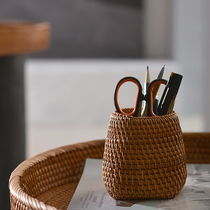 Hand-woven retro pen holder solid wood rattan jar student stationery office desktop storage box simple wabi-sabi style