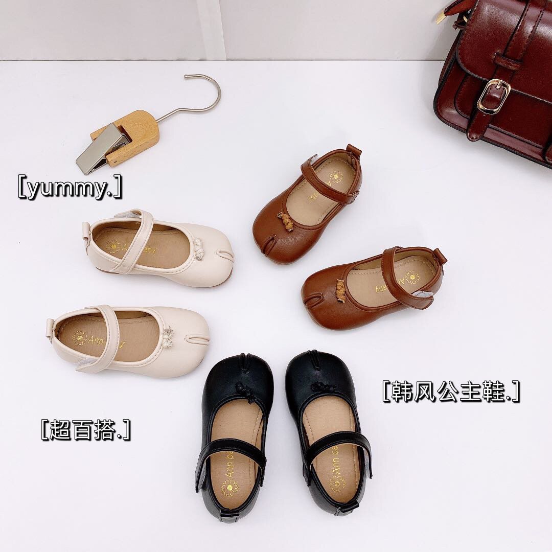 Girls ' leather shoes 2020 spring and autumn new baby foreign school children's single shoes soft-soled children's shoes little girl princess shoes