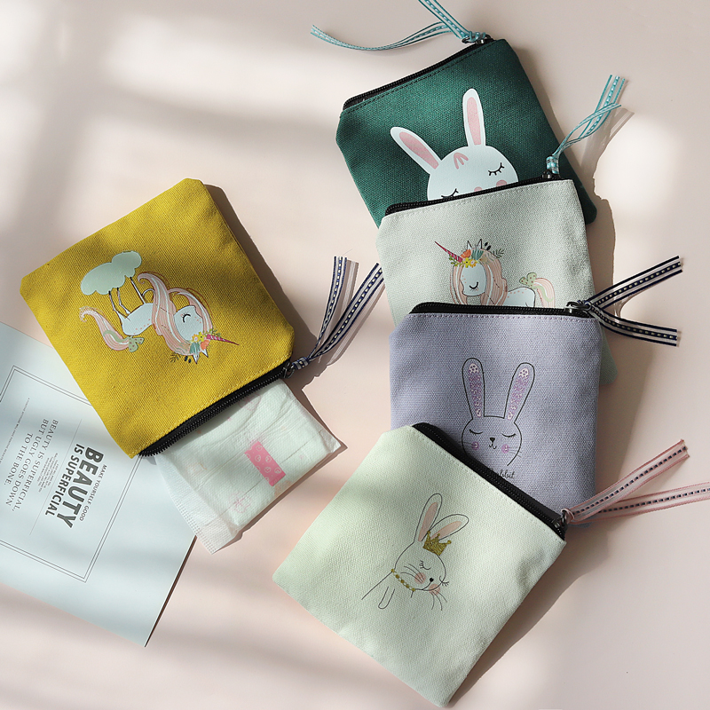 A small rabbit sanitary cotton containing bag Aunt Towel Cute Little Bag Travel Mini Portable Moon Bag
