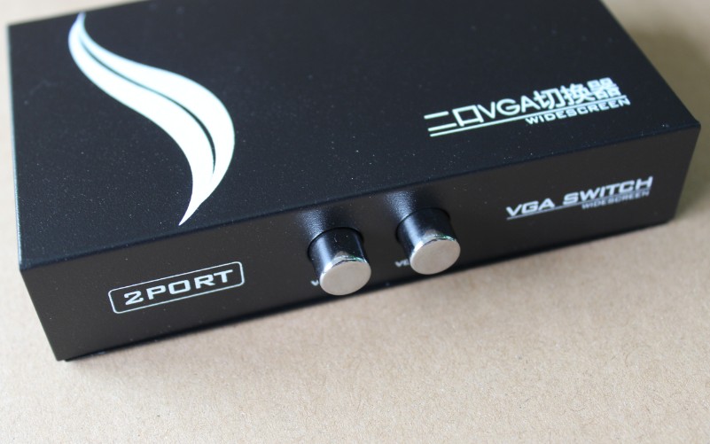 2-mouth VGA switcher shareware 2 in 1 out 2 computers share one support wide screen display HD