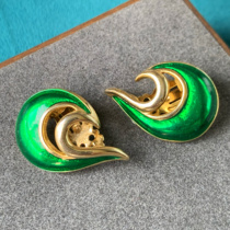6205 Second-hand jewelry Vintage ear clip without label (non-returnable)