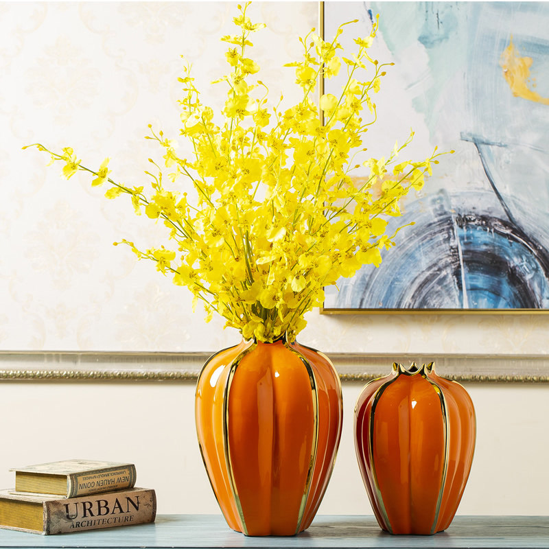 Jingdezhen modern light and luxurious ceramic vase swinging piece Nordic living room hydropony dry flower flower arrangement floral European style adornment