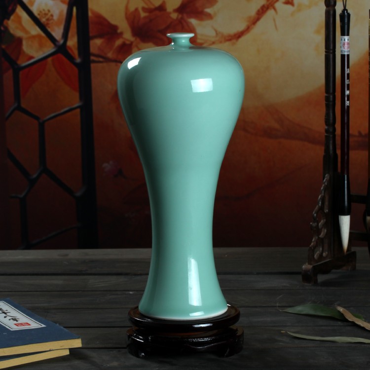 Jingdezhen ceramics longquan celadon vase furnishing articles home creative fashion handicrafts gourd sitting room adornment