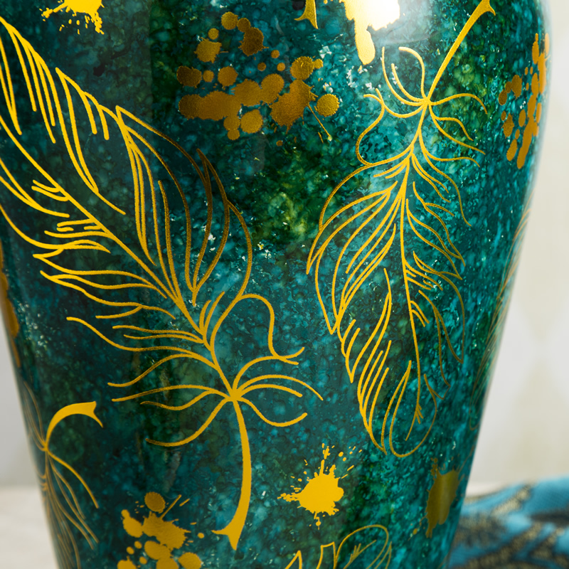 General European ceramic pot large American landing key-2 luxury HuaChu jar sample room hotel soft adornment is placed