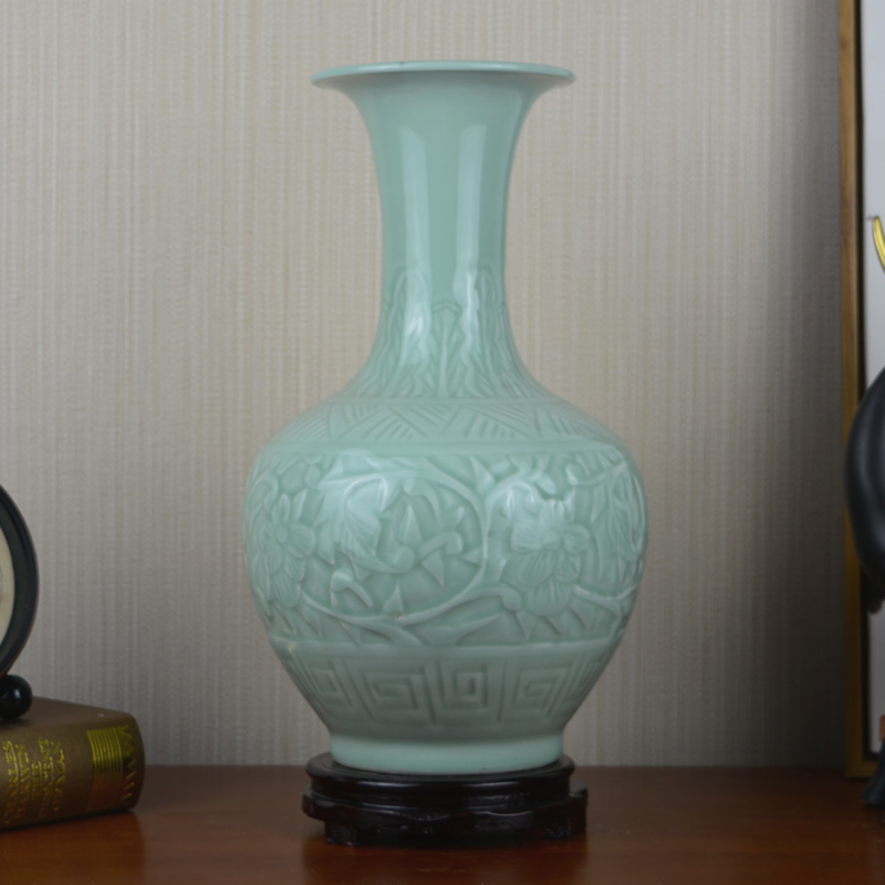 Jingdezhen ceramics celadon vase carving flower arrangement sitting room home pottery soft adornment restoring ancient ways furnishing articles