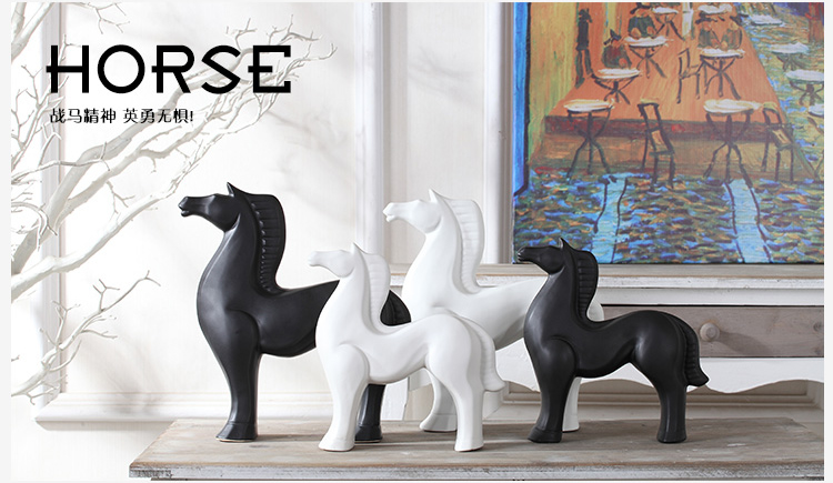 Ceramic horse furnishing articles creative household act the role ofing is tasted, black and white north European style living room TV cabinet wine porch soft decoration