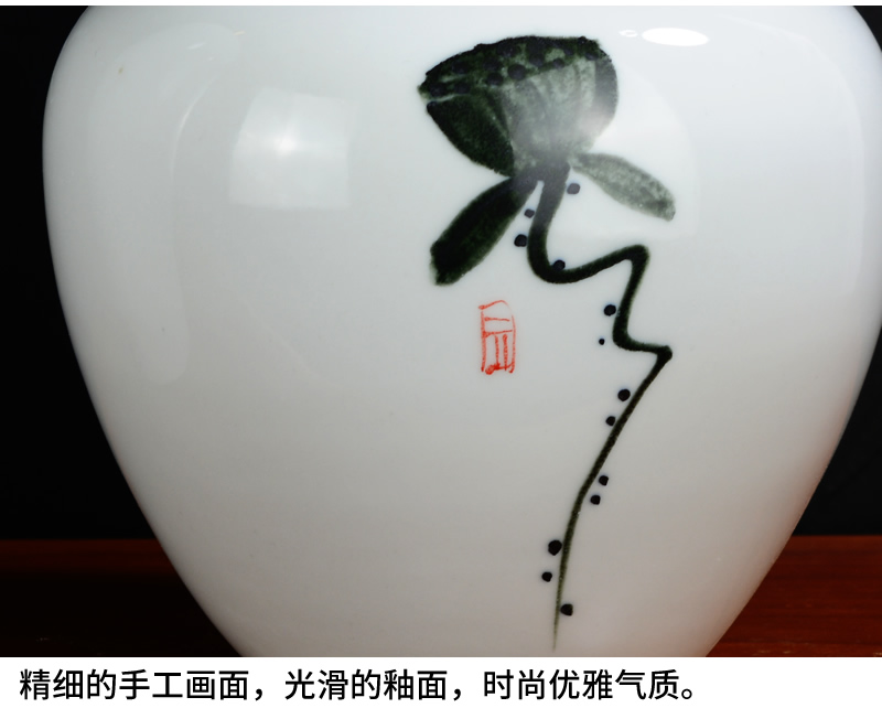 Jingdezhen ceramics new Chinese vase furnishing articles dried flower arranging flowers sitting room home TV ark, soft adornment is placed