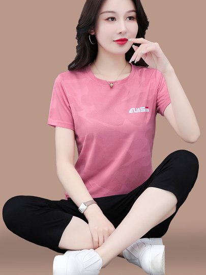 Quick-Drying Short-Sleeved Sportswear Suit for Women in Summer 2025 New Style Mother's Summer Wear Loose Casual Running Suit Two-Piece Set