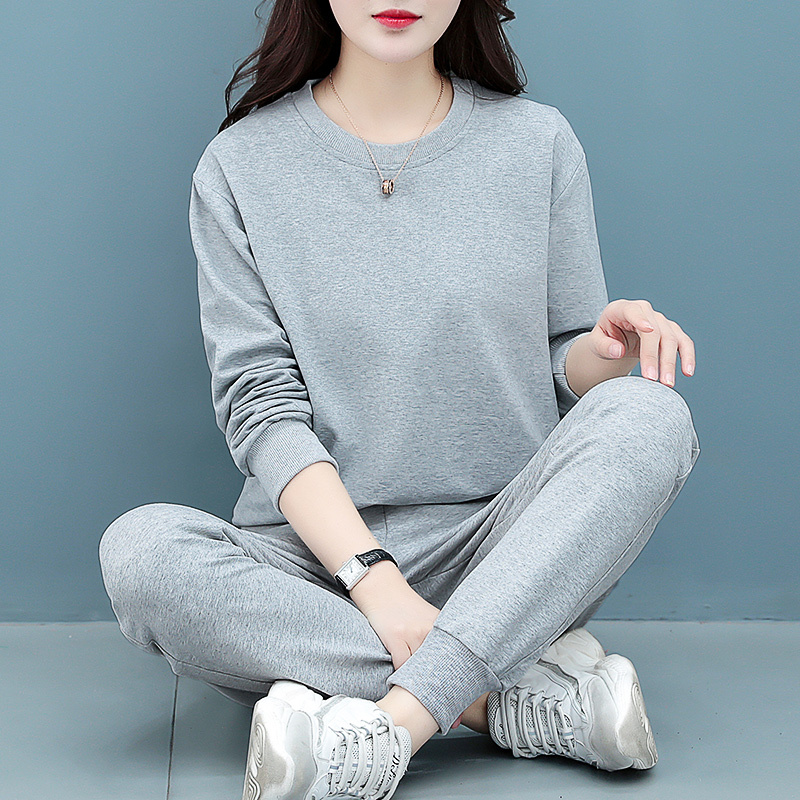 Gray Sports Suit for Women, Spring and Autumn 2026 New Style, Fashionable and Stylish, Spring Loose Casual Women's Sweatshirt Two-Piece Set
