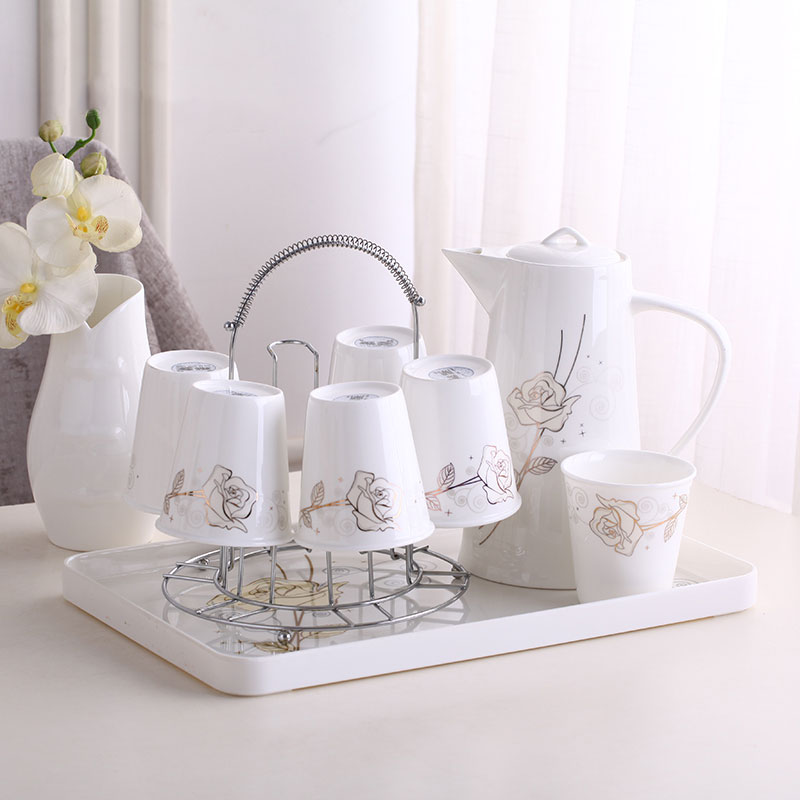 Cup of tea sets suit ceramic Cup home sitting room creative I and contracted Europe type cold water bottle wedding gifts