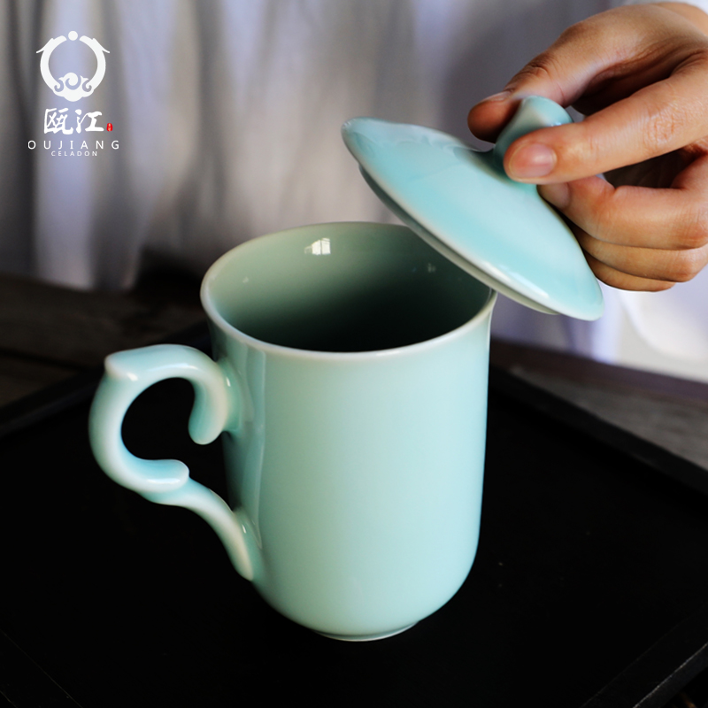 Oujiang longquan celadon teacup office and meeting with cover contracted household of Chinese style individual ceramic mugs