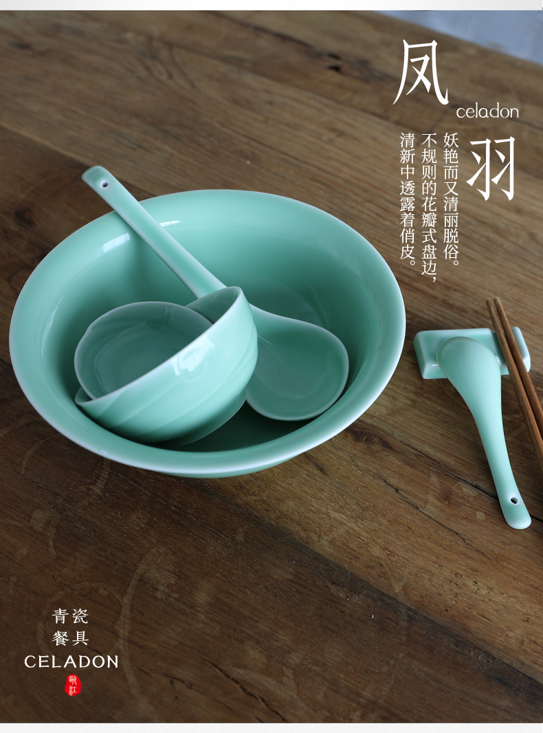 Oujiang longquan celadon dish dish household of Chinese style ceramic plate of rice bowls bowl dish of chicken feather name plum vinegar green tableware