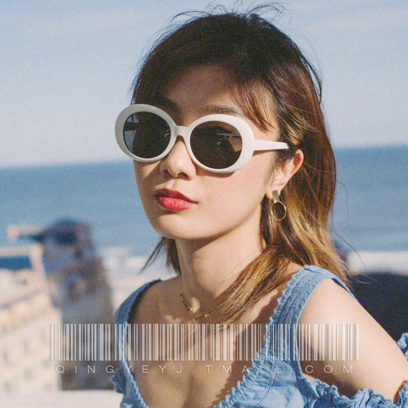 22 new sunglasses female advanced sensation in anti - UV retro - white frame polarized sunglasses driving dedicated