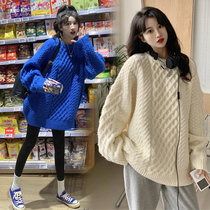 Maternity clothing autumn clothing thickened outer wear loose belly-covering sweater design for small people age-reducing autumn and winter maternity jackets