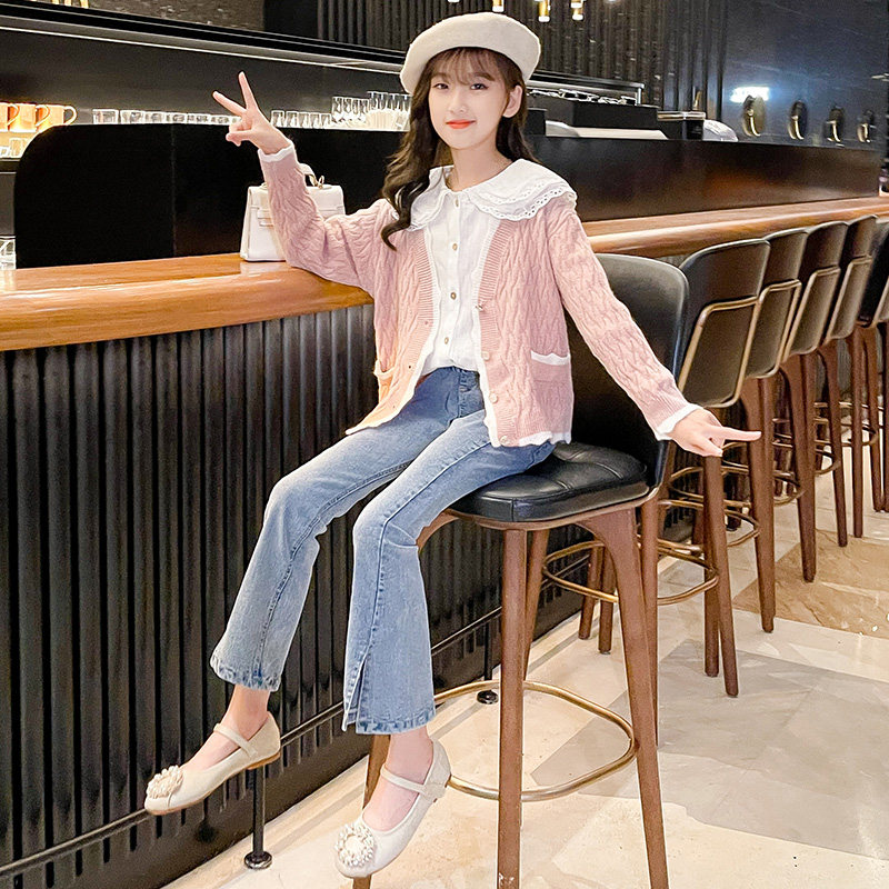 Children's spring and autumn clothes net red suits Western style 2022 new girls Korean version of autumn and winter fashionable three-piece suits in the big children's tide