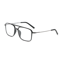 Песок и черная рама