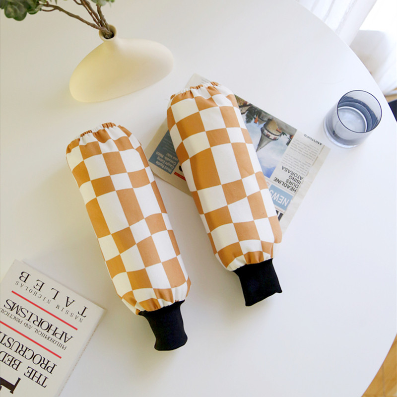 Sleeve women's new autumn and winter work work office anti-dirty desktop simple velvet checkerboard sleeve sleeves