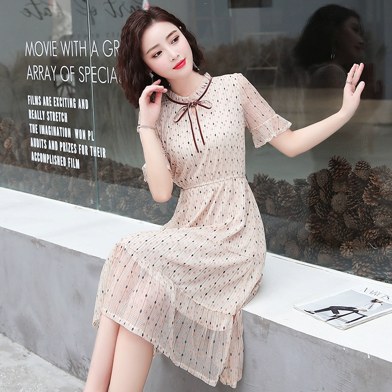 Đầm ren 2019 mới xuân Pháp váy retro núi cổ váy đầm mùa hè đầu gối cao cấp - Váy dài