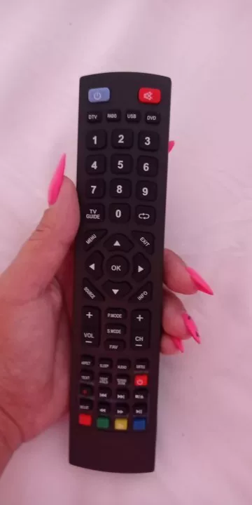 Совместимо с пультом дистанционного управления JMB SABA OK Alba Blapunkt Sapphire TV Pass