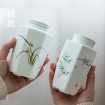 Yizhi Qing white porcelain tea pot Hand-painted ceramic sealed pot Mini jar Portable small storage travel flower tea pot