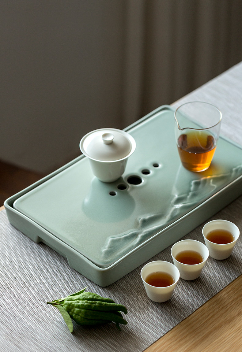 Ultimately responds to small ceramic tea tray household small dry tea saucer plate of Japanese sea water dry plate of kung fu tea tea