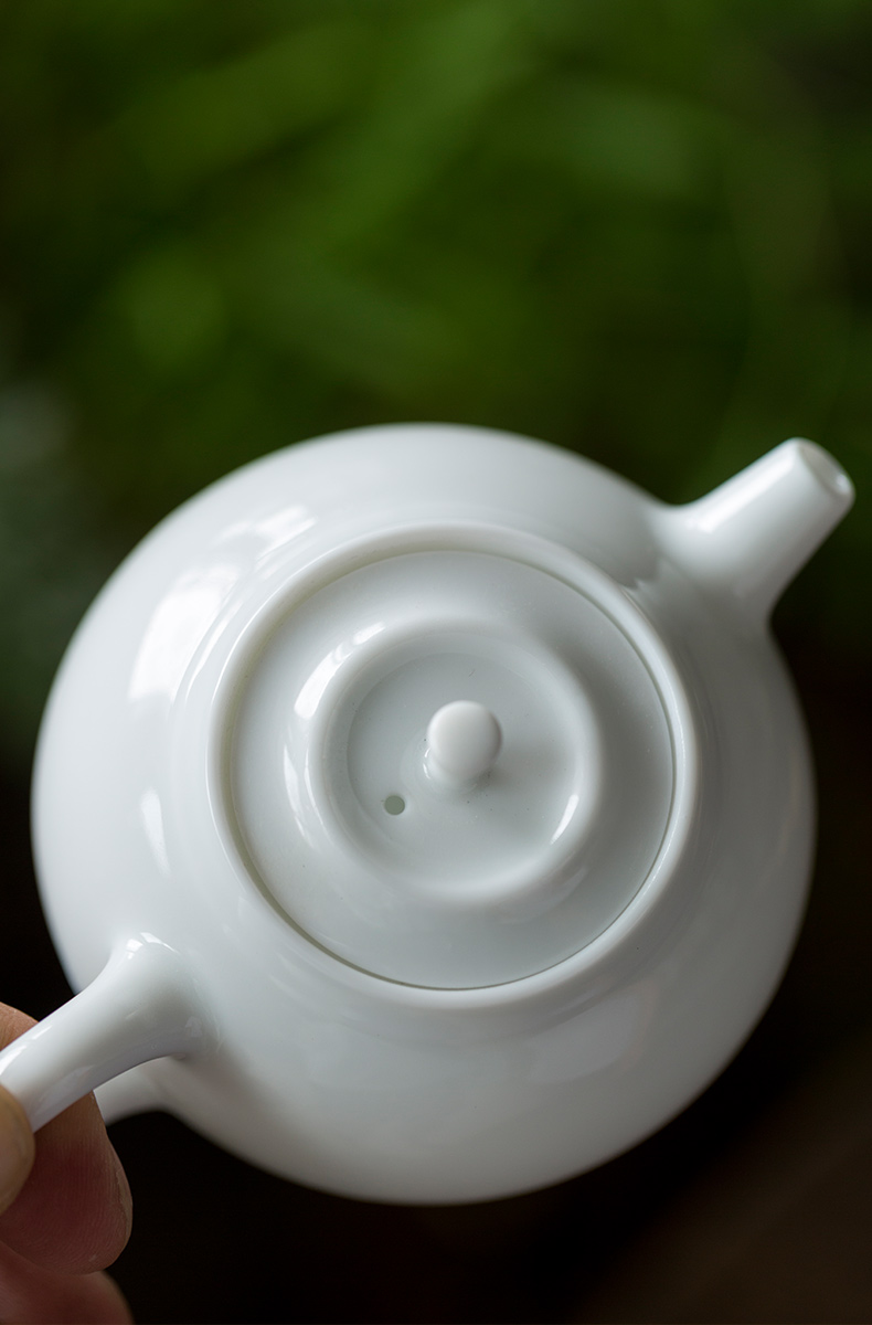 Ultimately responds to the teapot one mini single pot of jingdezhen ceramic kung fu sweet white glazed pot in hand white porcelain tea pot