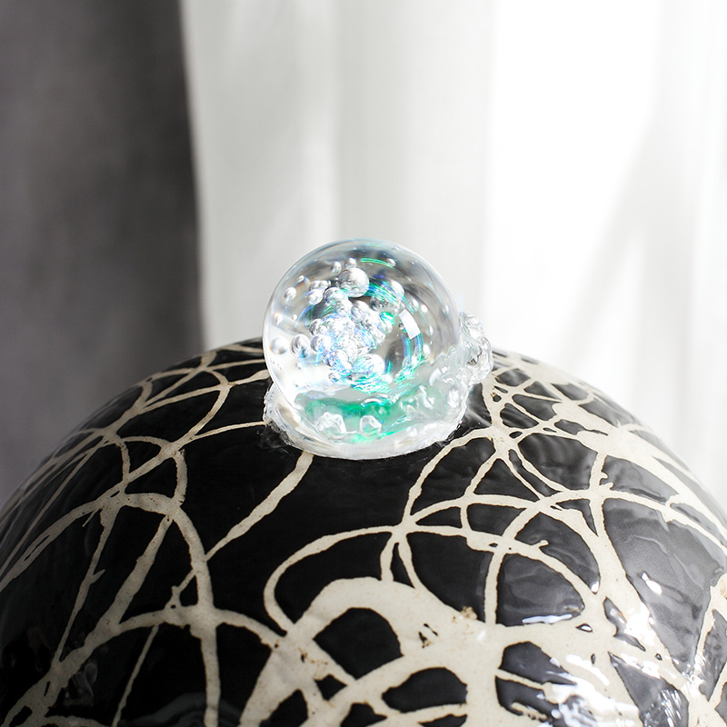 Jingdezhen ceramic fish small sitting room aquarium water fountain creative household humidifier water tank