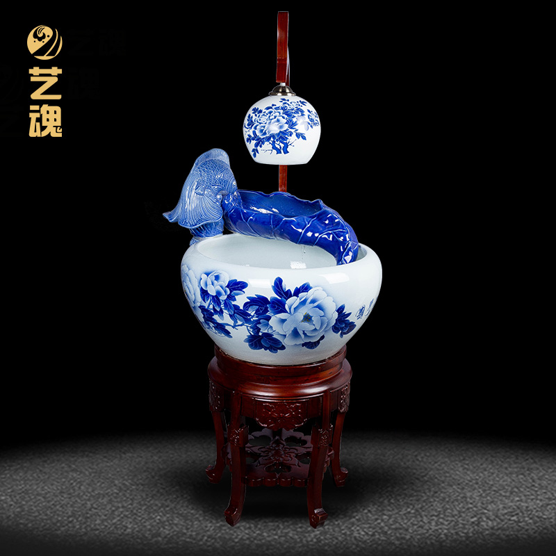 Jingdezhen ceramic aquarium water spray atomization with lamp filter tank goldfish bowl sitting room adornment small place