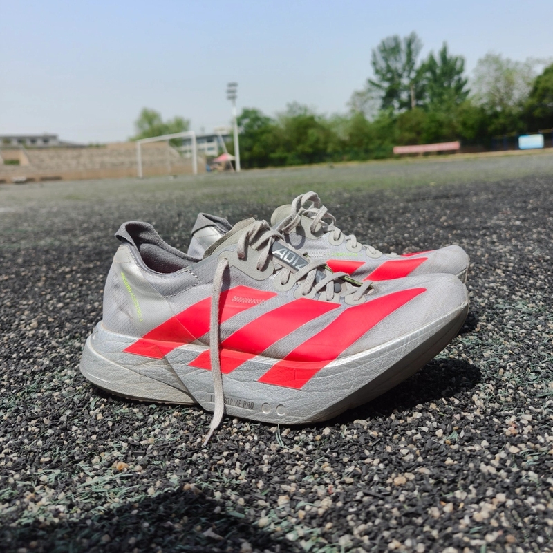 Summer 2026 New Product Pro4 Carbon Plate Carbon Column Marathon Shock-Absorbing Men's and Women's Running Breathable Training Sports Shoes Casual