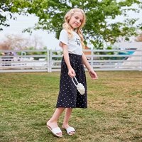 Белый топ+черные брюки [набор 15 дисконтировал 10 юаней]