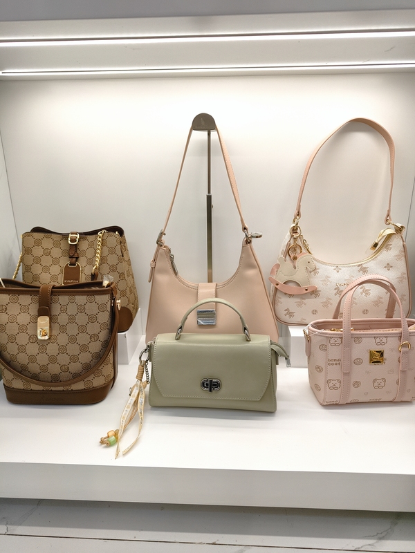 [Clearance Sale] [Same Style as Mall] [While Supplies Last] Authentic Women's Bags from Store Clearance