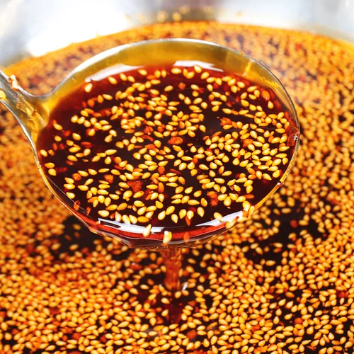Sichuan Spicy Moil Sycy Pycy Seedss 230 г домашнее масло из красного масла. Масло чили Супер пряные холодные блюда холодная кожа приправа