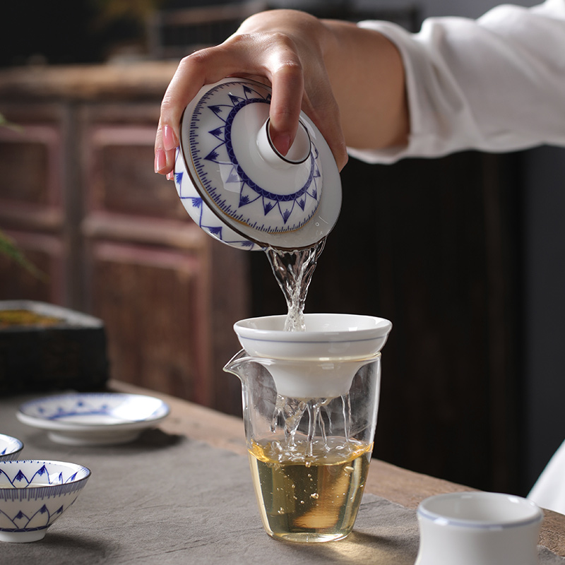 Leopard lam, white porcelain tea set household contracted tureen tea cups kung fu tea set ceramic tea POTS bowl