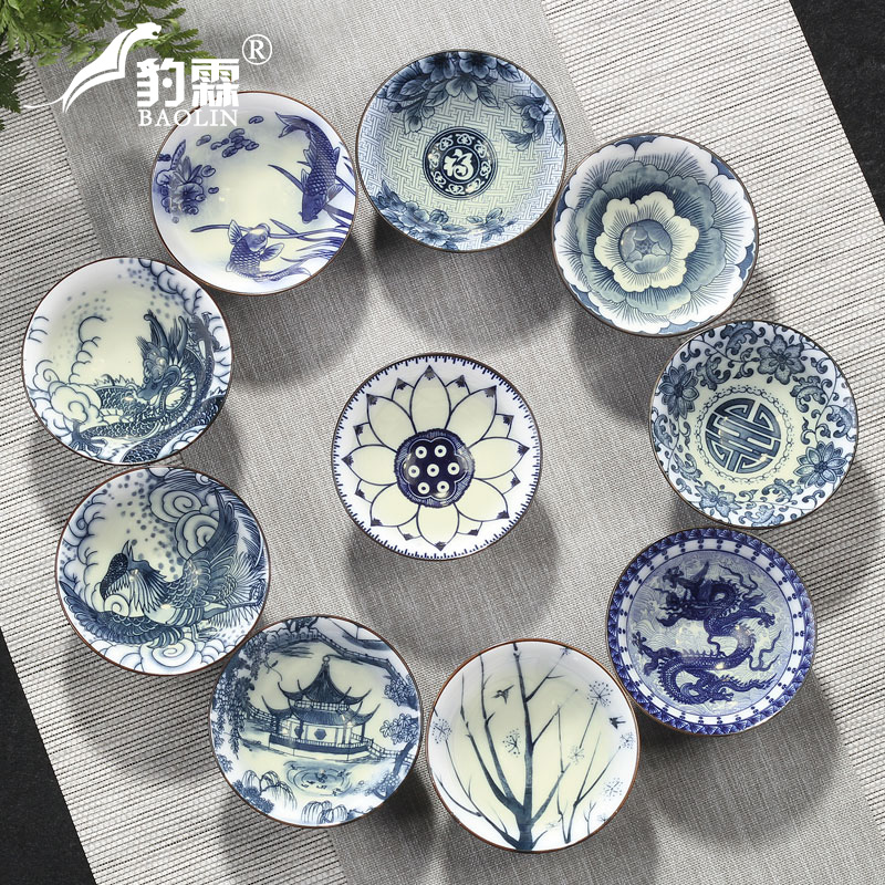 Leopard lam at upstream of blue and white porcelain cup suit kung fu tea cups porcelain Japanese master cup restoring ancient ways is a single tea light sample tea cup