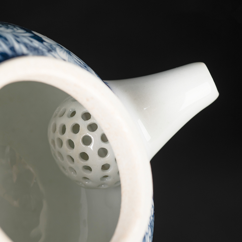 Clock home up jingdezhen hand - made porcelain teapot archaize maintain flower porcelain teapot single pot small kung fu tea pot