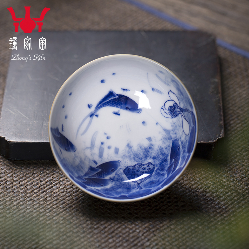 Clock home up with porcelain enamel color hand - made teacup sample tea cup kung fu master cup single CPU triangle flowers pattern circle mackerel bowl