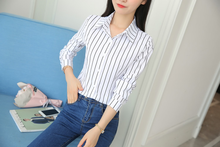 Áo sơ mi nữ tay dài 2018 xuân hè mới Áo voan nữ phiên bản Hàn Quốc của chiếc áo tự nhiên mỏng manh cỡ lớn. áo sơ mi trắng nữ đi học