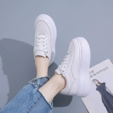 Демисезонная белая обувь на платформе, высокая спортивная обувь для отдыха, популярно в интернете, европейский стиль