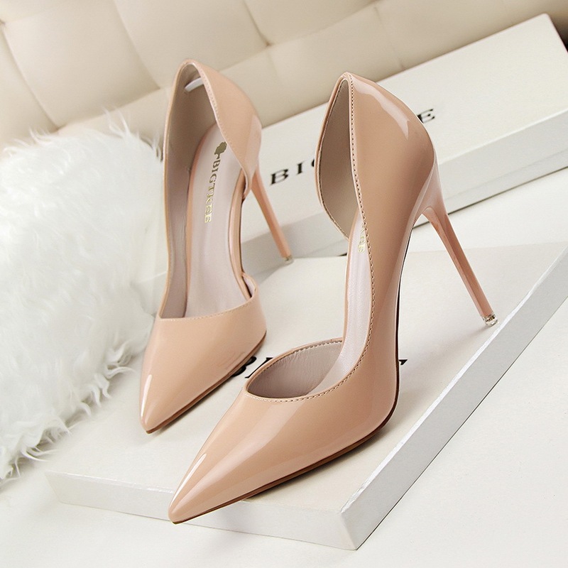 2023 New Nude Color Side Cutout Pointed Toe Stiletto Patent Leather 10cm High Heel Women's Shoes Versatile Single Shoes Women's Autumn Internet Celebrity Style Heels