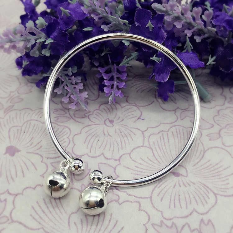 Phiên bản tiếng Hàn của trang sức phổ biến vòng tay chuông bạc nữ vòng tay retro mịn màu rắn đơn giản vòng đeo tay tỏi hoang dã thạch anh tóc đỏ
