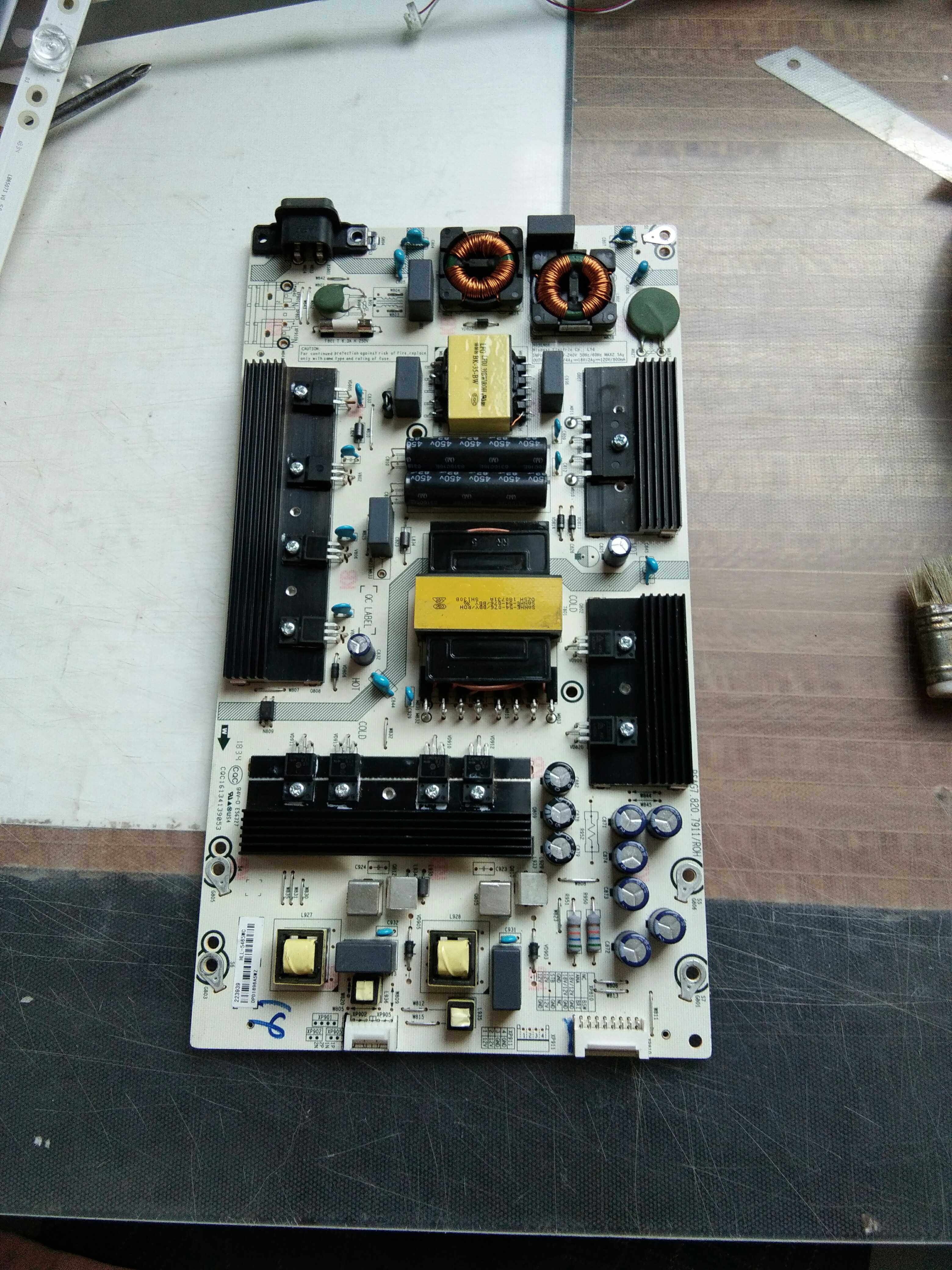 H65E3A HZ65A55 HZ65A66E power board RSAG7 820 7911