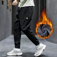 Черный (плюс бархатный