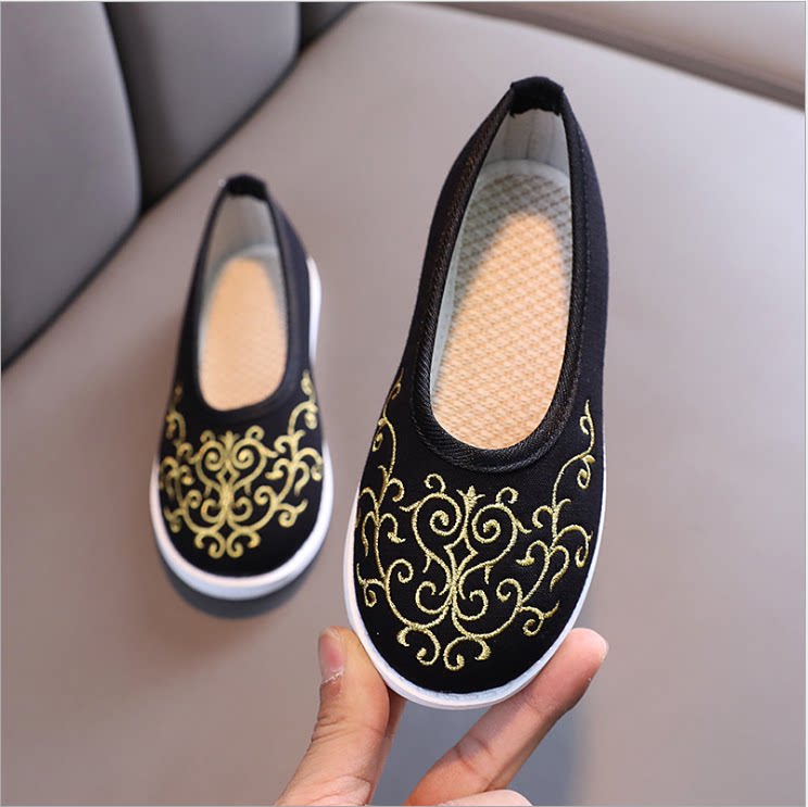 Children's ancient costume Hanfu boys embroidered shoes handmade traditional children's cloth shoes old Beijing ethnic style spring and autumn men's shoes